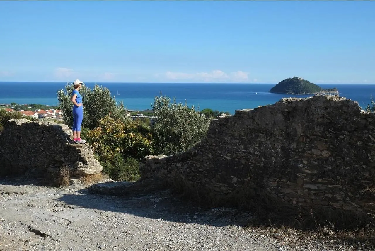 Alexia A Pochi Passi Dal Mare Appartamento Confort Con Box Auto Alassio 0*,