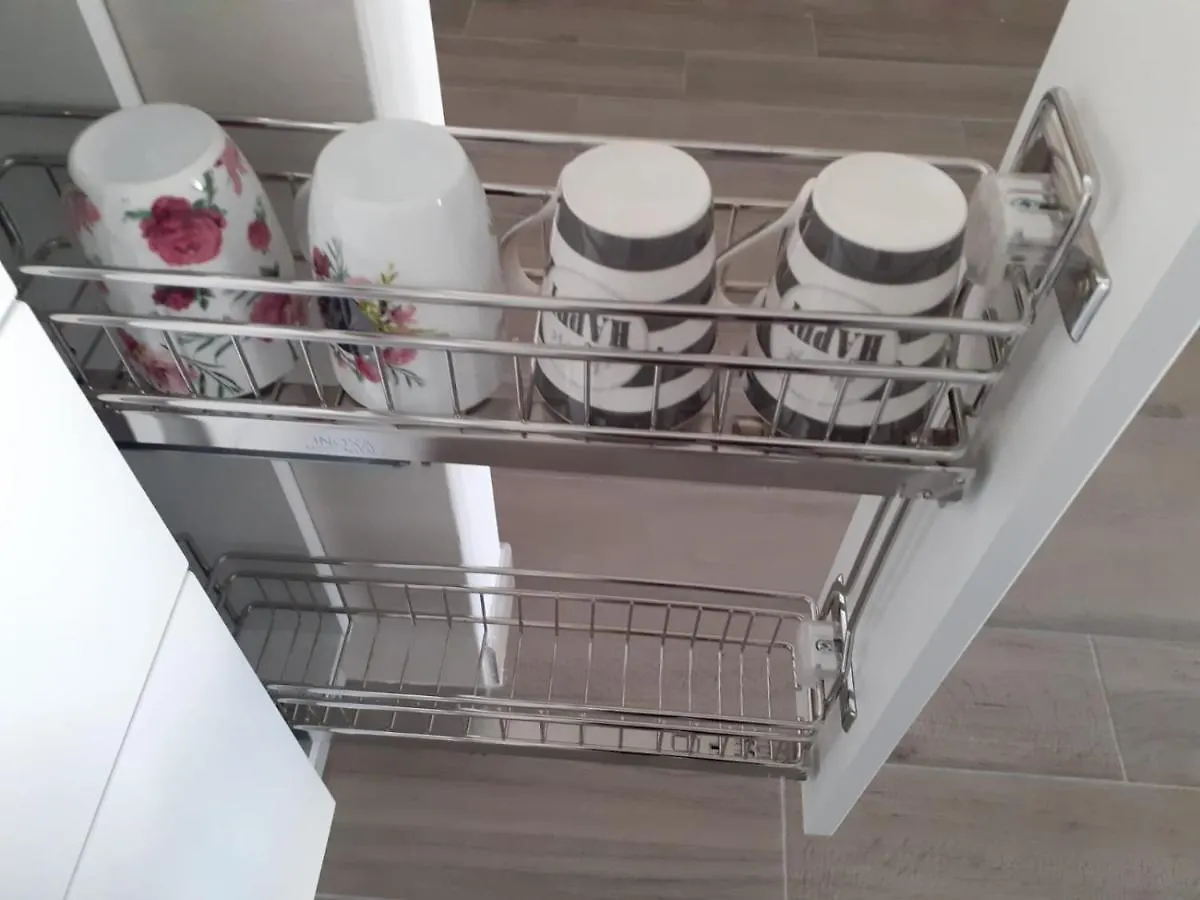 Alexia A Pochi Passi Dal Mare Appartamento Confort Con Box Auto Alassio Italy