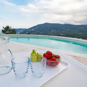 Hanbury With Swimming Pool And Parking In Alassio