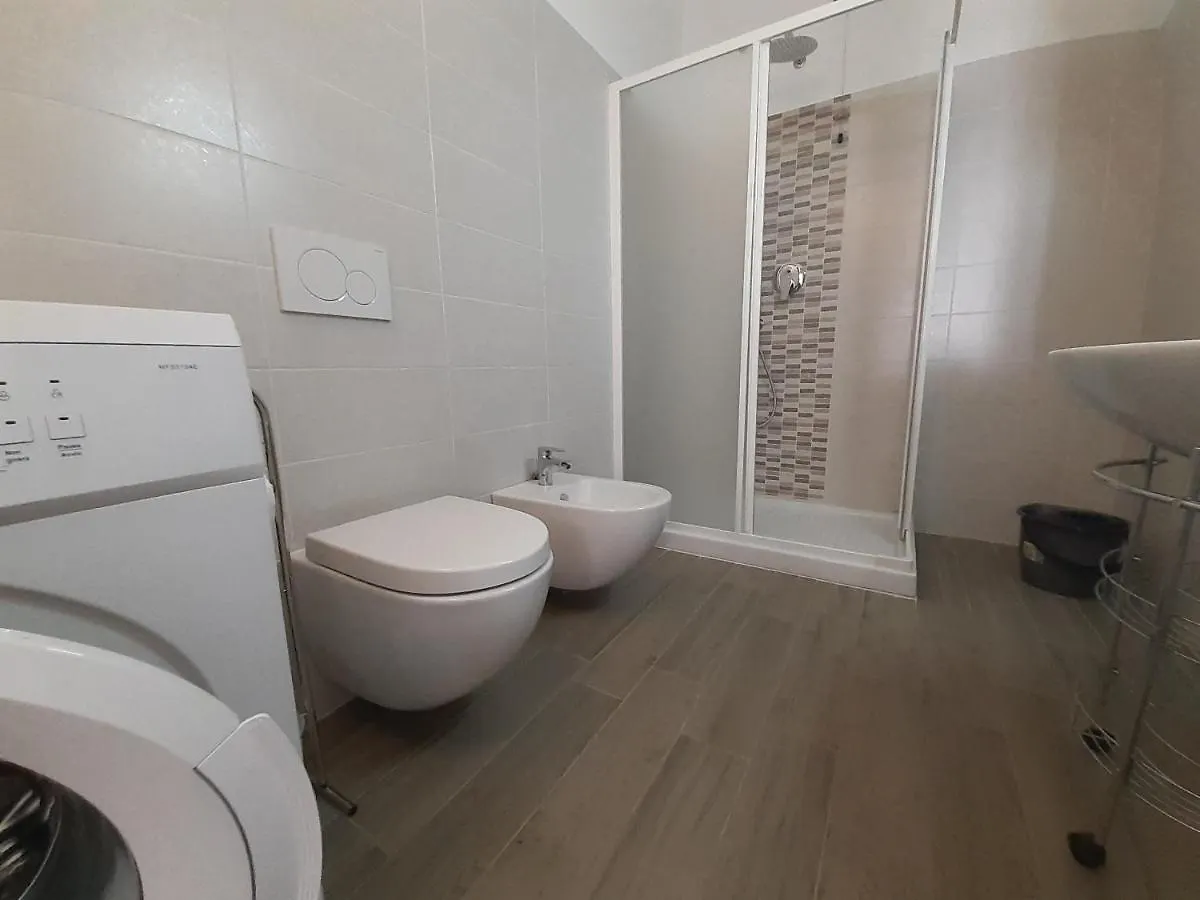 Apartment Alexia A Pochi Passi Dal Mare Appartamento Confort Con Box Auto Alassio